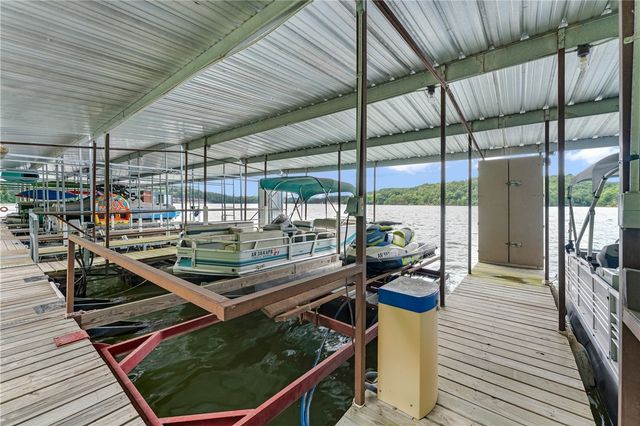 22490 Derik Road, Springdale, AR 72764