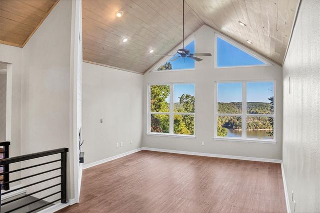 22490 Derik Road, Springdale, AR 72764