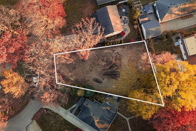 S69W17741 WILDWOOD DRIVE, Muskego, WI 53150