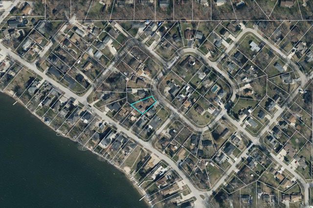 S69W17741 WILDWOOD DRIVE, Muskego, WI 53150