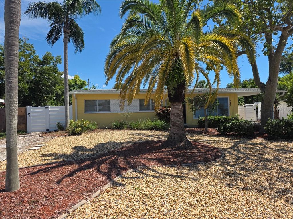 6235 COLUMBIA DRIVE, BRADENTON, FL 34207 — photo 3