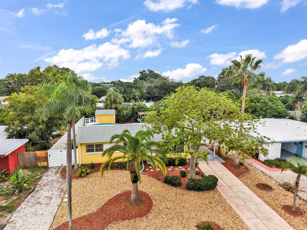 6235 COLUMBIA DRIVE, BRADENTON, FL 34207 — photo 4