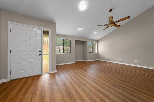3704 NE 17TH STREET, Ocala, FL 34470