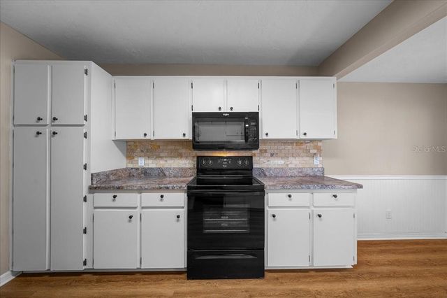 3704 NE 17TH STREET, Ocala, FL 34470
