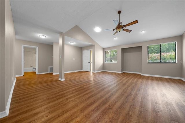 3704 NE 17TH STREET, Ocala, FL 34470
