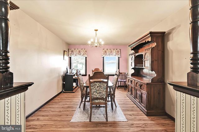 525 HACKMAN RD, Lititz, PA 17543