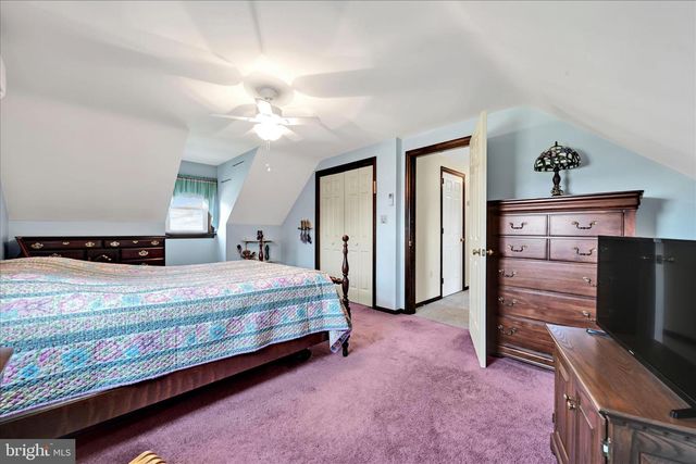 525 HACKMAN RD, Lititz, PA 17543