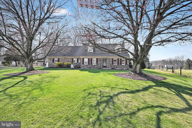 525 HACKMAN RD, Lititz, PA 17543