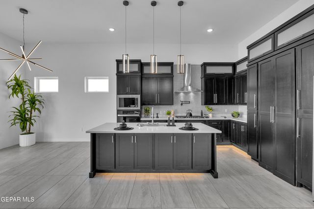 1349 COSTANZO Place, El Paso, TX 79928