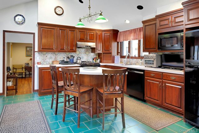 103 Church Hill Road, Carmel, NY 10512