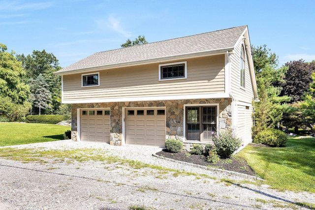 103 Church Hill Road, Carmel, NY 10512