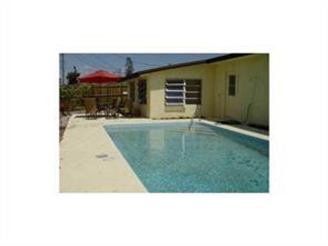 2941 NE 9th Avenue, Pompano Beach, FL 33064