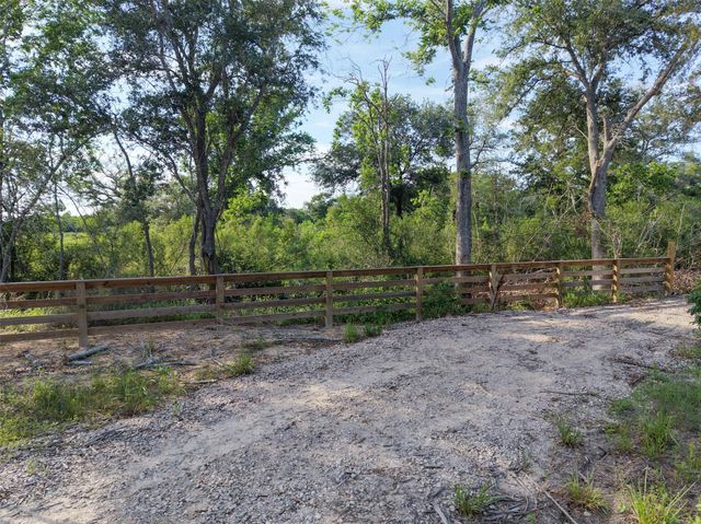 0000 Gibbs, Santa Fe, TX 77510
