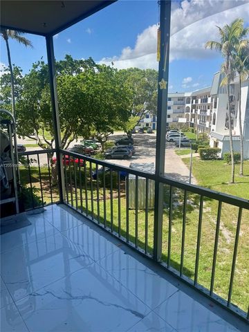 6361 N Falls Cir Drive 311, Lauderhill, FL 33319