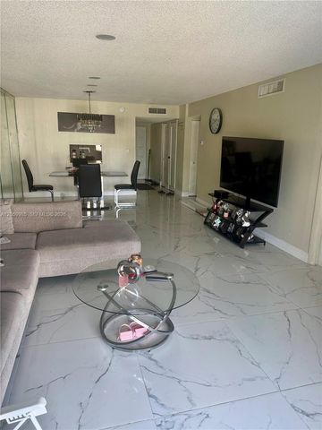 6361 N Falls Cir Drive 311, Lauderhill, FL 33319