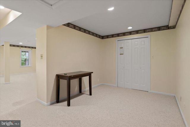 2026 WESTWOOD FOREST DR, Vienna, VA 22182