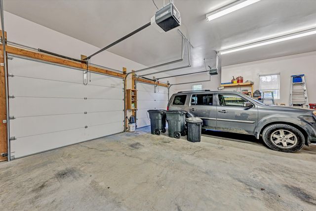 120 Stonelea DR, Troutville, VA 24175