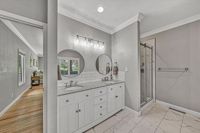 120 Stonelea DR, Troutville, VA 24175