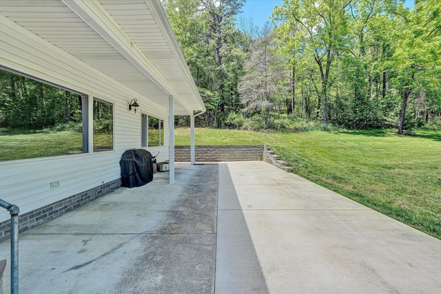 120 Stonelea DR, Troutville, VA 24175
