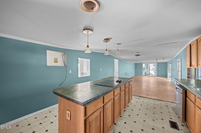 220 Great Neck Road, Havelock, NC 28532