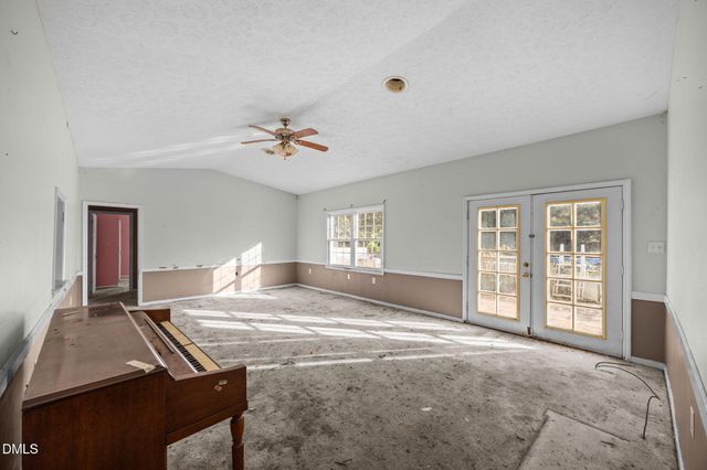 220 Great Neck Road, Havelock, NC 28532