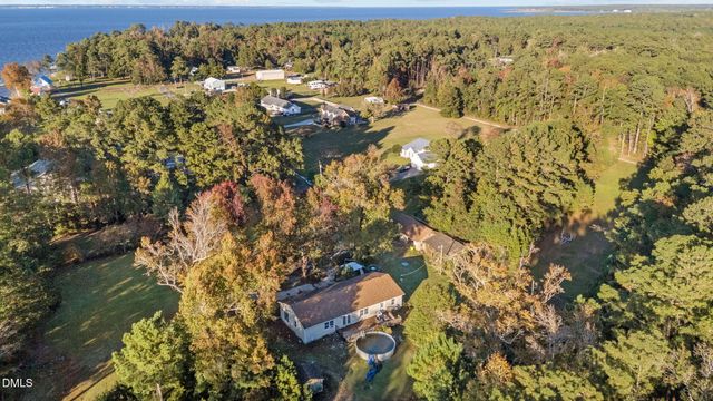 220 Great Neck Road, Havelock, NC 28532