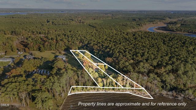 220 Great Neck Road, Havelock, NC 28532