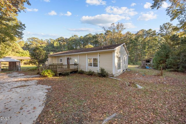 220 Great Neck Road, Havelock, NC 28532