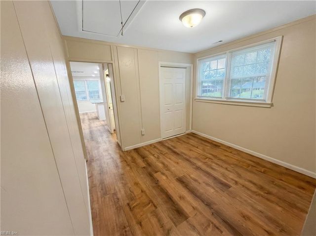 909 Workwood RD, Norfolk, VA 23513