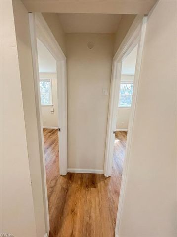 909 Workwood RD, Norfolk, VA 23513