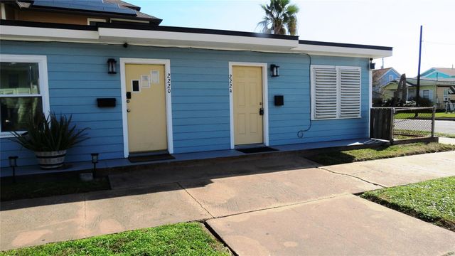 2224 30th Street, Galveston, TX 77550