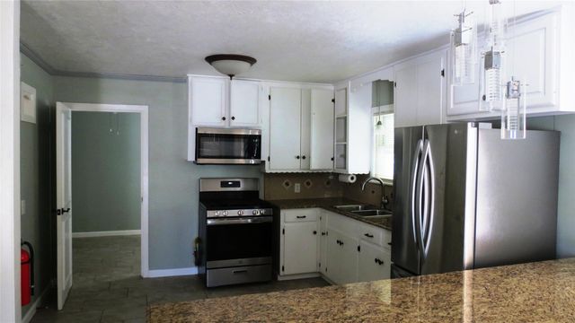 2224 30th Street, Galveston, TX 77550