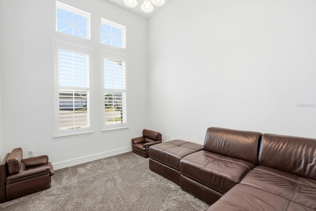 Image 22 of property listing at 6200 W FALLSGROVE LANE, Port Orange, FL 32128