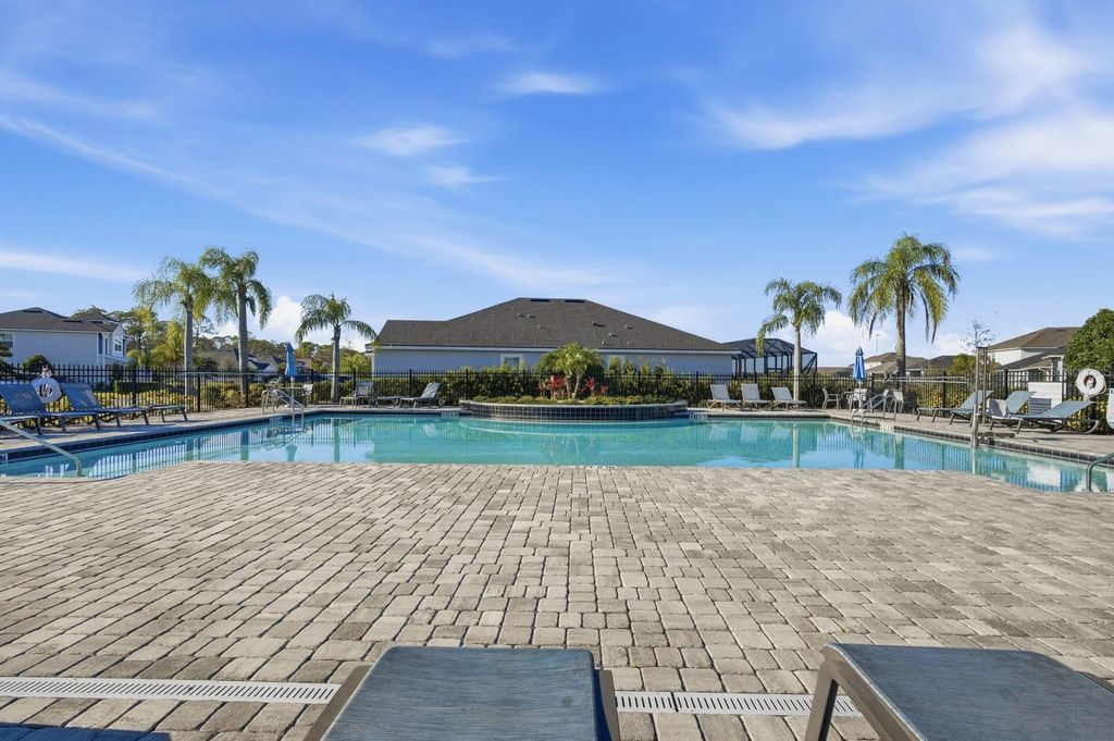 Image 74 of property listing at 6200 W FALLSGROVE LANE, Port Orange, FL 32128