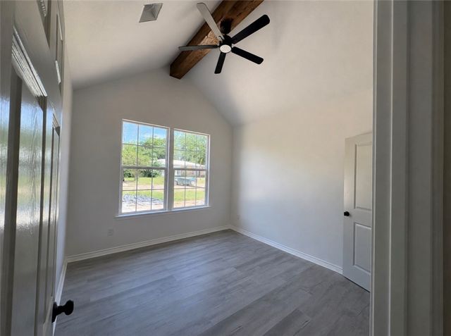 2405 Southside Drive, Bryan, TX 77803
