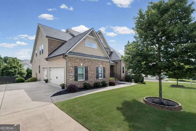 203 Wilde Oak Court, Canton, GA 30115