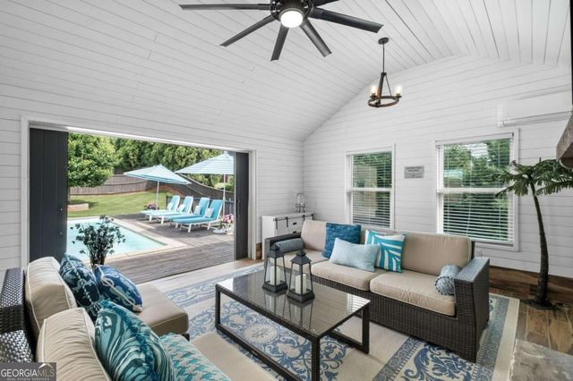 203 Wilde Oak Court, Canton, GA 30115