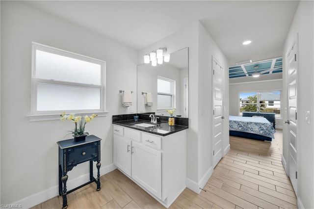 2543 SW 5th AVE, Cape Coral, FL 33914