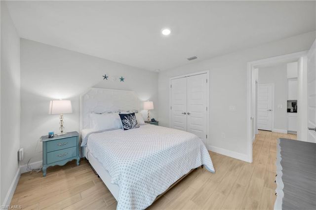 2543 SW 5th AVE, Cape Coral, FL 33914