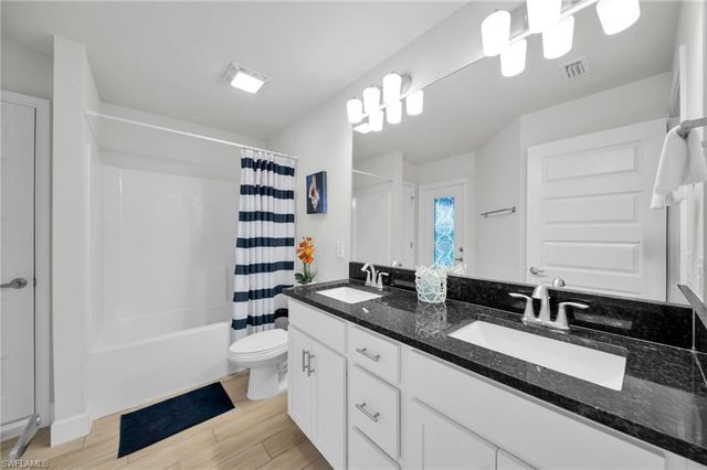 2543 SW 5th AVE, Cape Coral, FL 33914