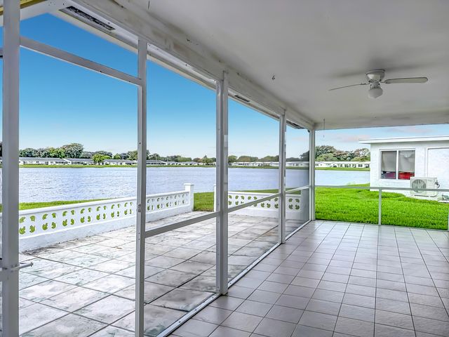8504 NW 14th Street, Plantation, FL 33322