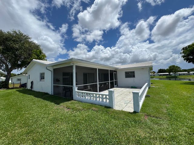 8504 NW 14th Street, Plantation, FL 33322