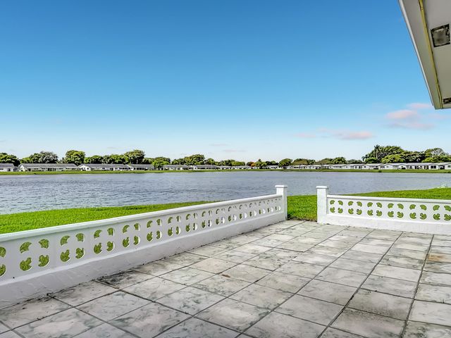 8504 NW 14th Street, Plantation, FL 33322