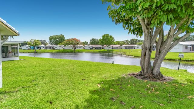 8504 NW 14th Street, Plantation, FL 33322