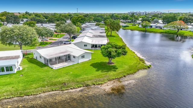 8504 NW 14th Street, Plantation, FL 33322