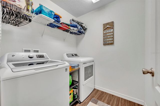 2488 BEGONIA STREET, Mascotte, FL 34753