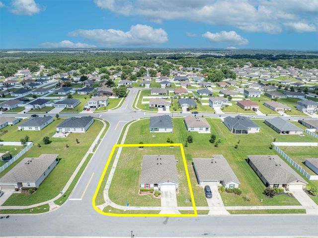 2488 BEGONIA STREET, Mascotte, FL 34753