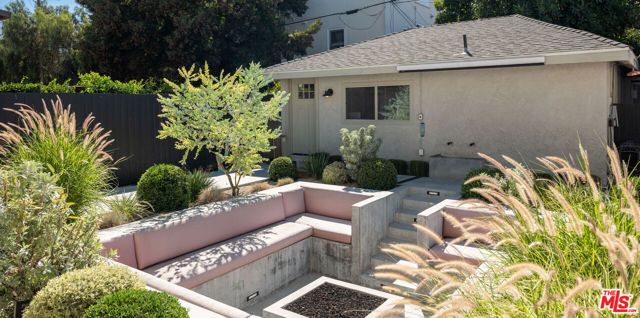 1715 S Kingsley Drive, Los Angeles, CA 90006