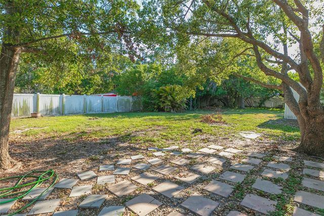 6321 S RENELLIE COURT, Tampa, FL 33616