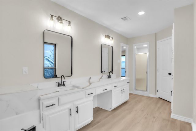 600 Flintridge Court, Irving, TX 75038